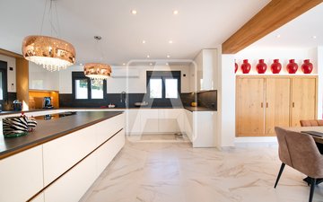 Property slide 22
