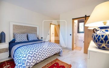 Property slide 28