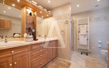 Property slide 33
