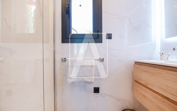 Property slide 37
