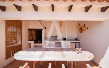 Property slide 25