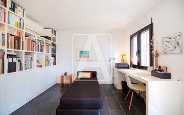 Property slide 39