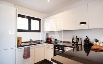 Property slide 40