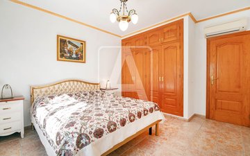 Property slide 28