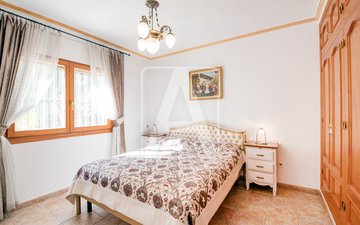 Property slide 29