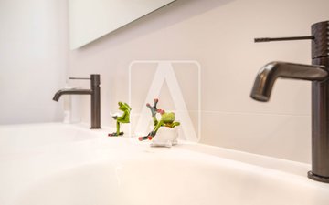Property slide 33
