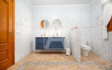 Property slide 38