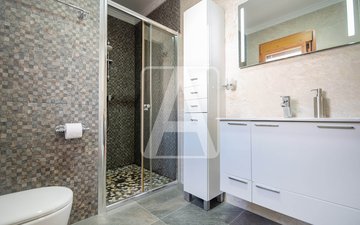Property slide 50