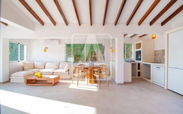 Property slide 16