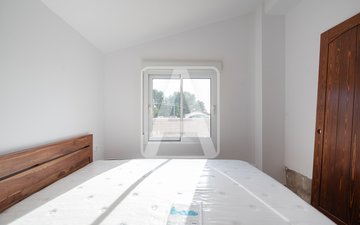 Property slide 22