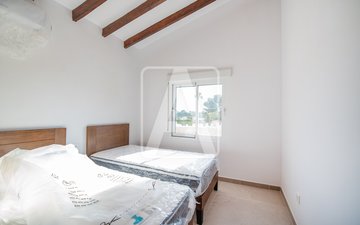 Property slide 24