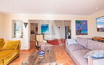 Property slide 16