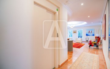 Property slide 23