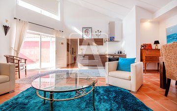 Property slide 40