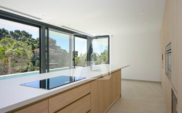 Property slide 16