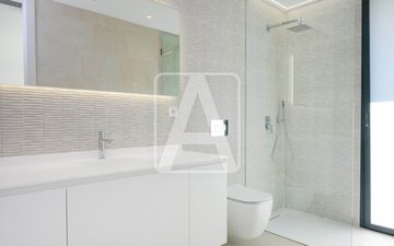 Property slide 31