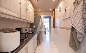 Property slide 24
