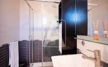 Property slide 39
