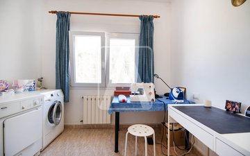 Property slide 34