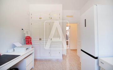 Property slide 35