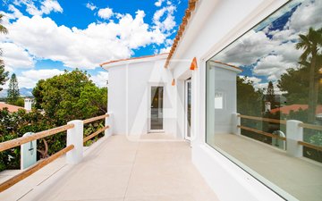 Property slide 15