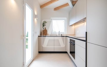 Property slide 17