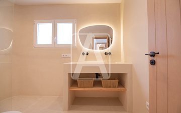 Property slide 31