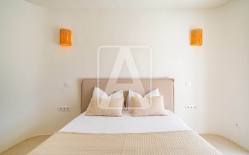 Property slide 36