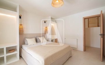 Property slide 40