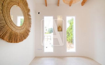 Property slide 11