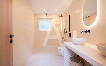 Property slide 24