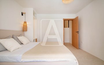 Property slide 41