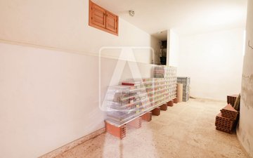 Property slide 29