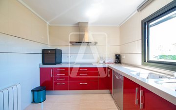 Property slide 21