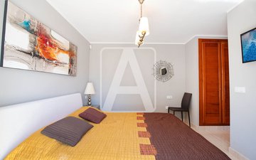 Property slide 24