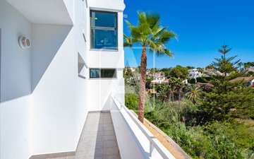 Property slide 34
