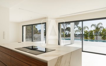 Property slide 16
