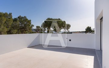 Property slide 20