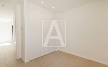 Property slide 23