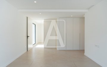 Property slide 6
