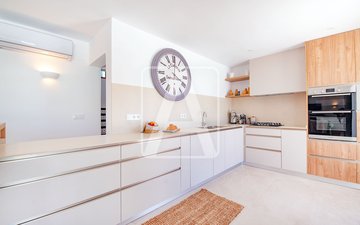 Property slide 12