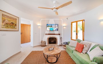 Property slide 17