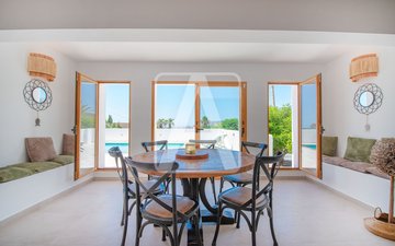 Property slide 18