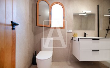 Property slide 40