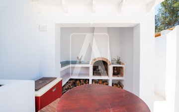 Property slide 48