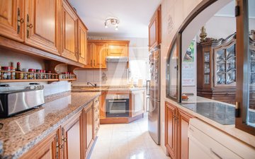 Property slide 15