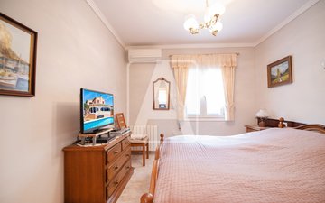 Property slide 27