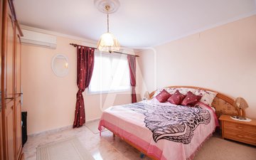 Property slide 31