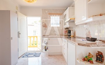Property slide 41