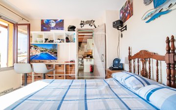 Property slide 33